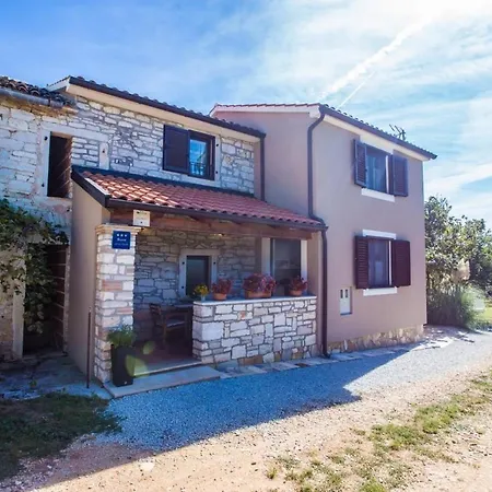 Casa Blechi Dom wakacyjny Tar-Vabriga